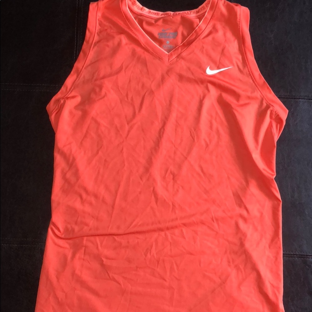Nike Pro Combat Dri-Fit Shirt 👚